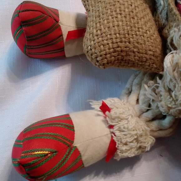 House of Lloyd 1993 Flossie Christmas Around the World - Picture 3 of 9